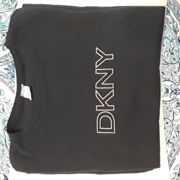 Dkny Tops - DKNY navy t-shirt, size small